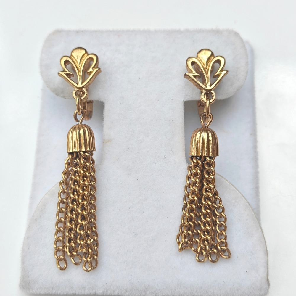 Vintage Crown Trifari Gold Tone Fleur-de-lis Chain Tassel Clip-On Earrings 2"